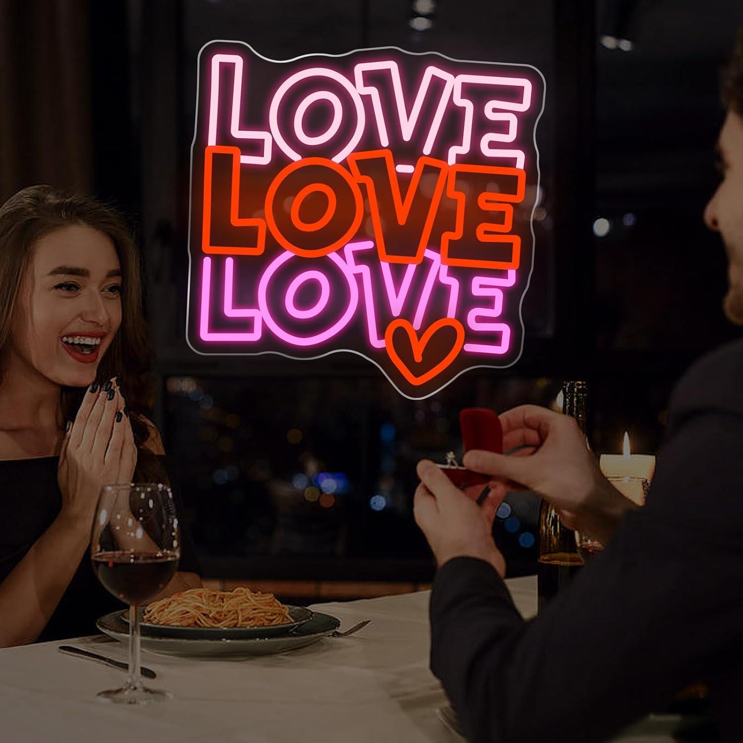 Enseigne néon « Love » à LED U - Wall Decor Lighting avis et prix
