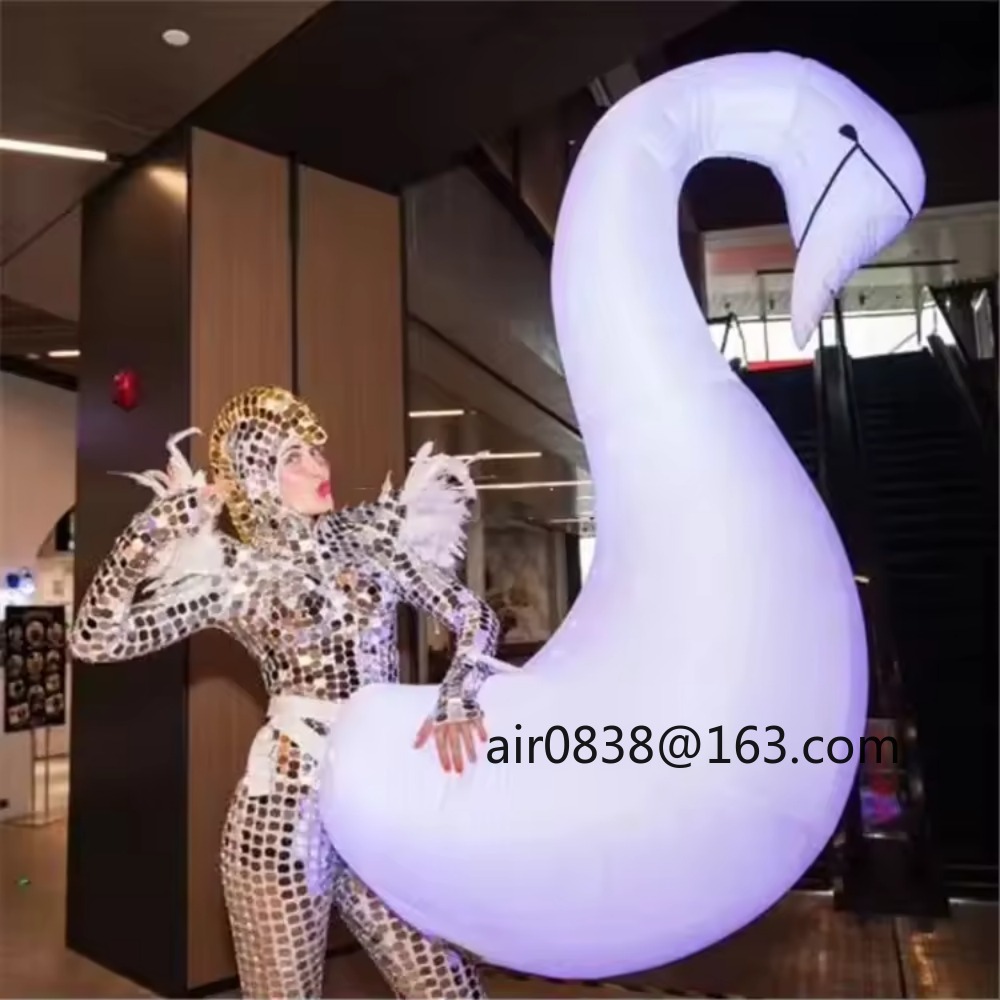 Costume de cygne gonflable por - Decor Lighting The Parade avis et prix